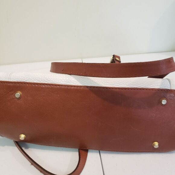 Valentina Leather Handbag Made in Italy - Picture 3 of 10